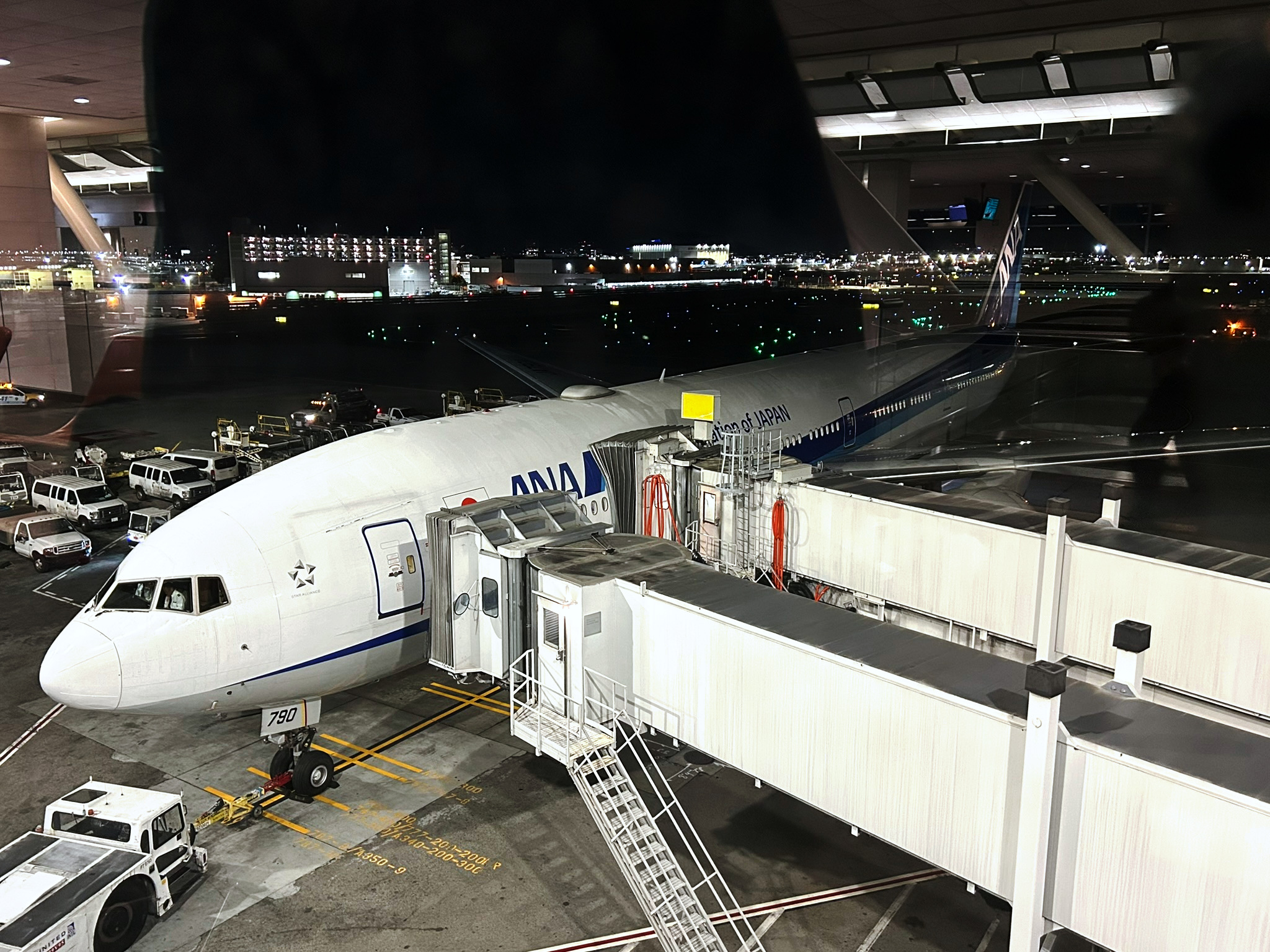 【搭乗レポ：復路】ANAビジネス 深夜便・長距離路線の機内食ほか：サンフランシスコ→羽田